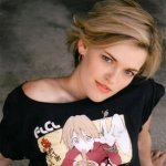 Kari Wahlgren - Growing Wings