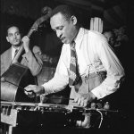 Lionel Hampton & His Orchestra - Dinah