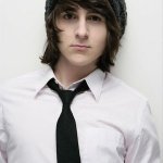 Mitchel Musso, Doc Shaw