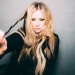 ONE OK ROCK feat. Avril Lavigne - Listen
